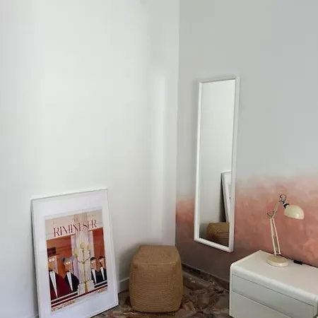 Fuori Ci Sta Il Mare! דירה